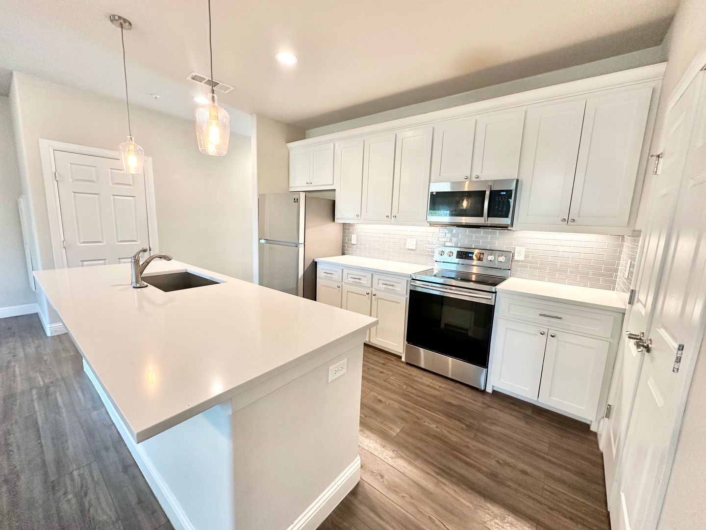 Denton Apartment: 1601 Riney Road