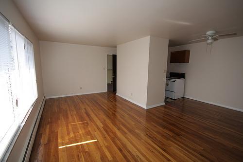 INDIANAPOLIS Apartment: 7155 EAST 21ST STREET