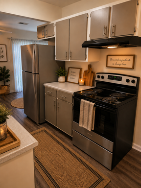 Modern 2-Bedroom City Living – Steps from Everything! – photo 1