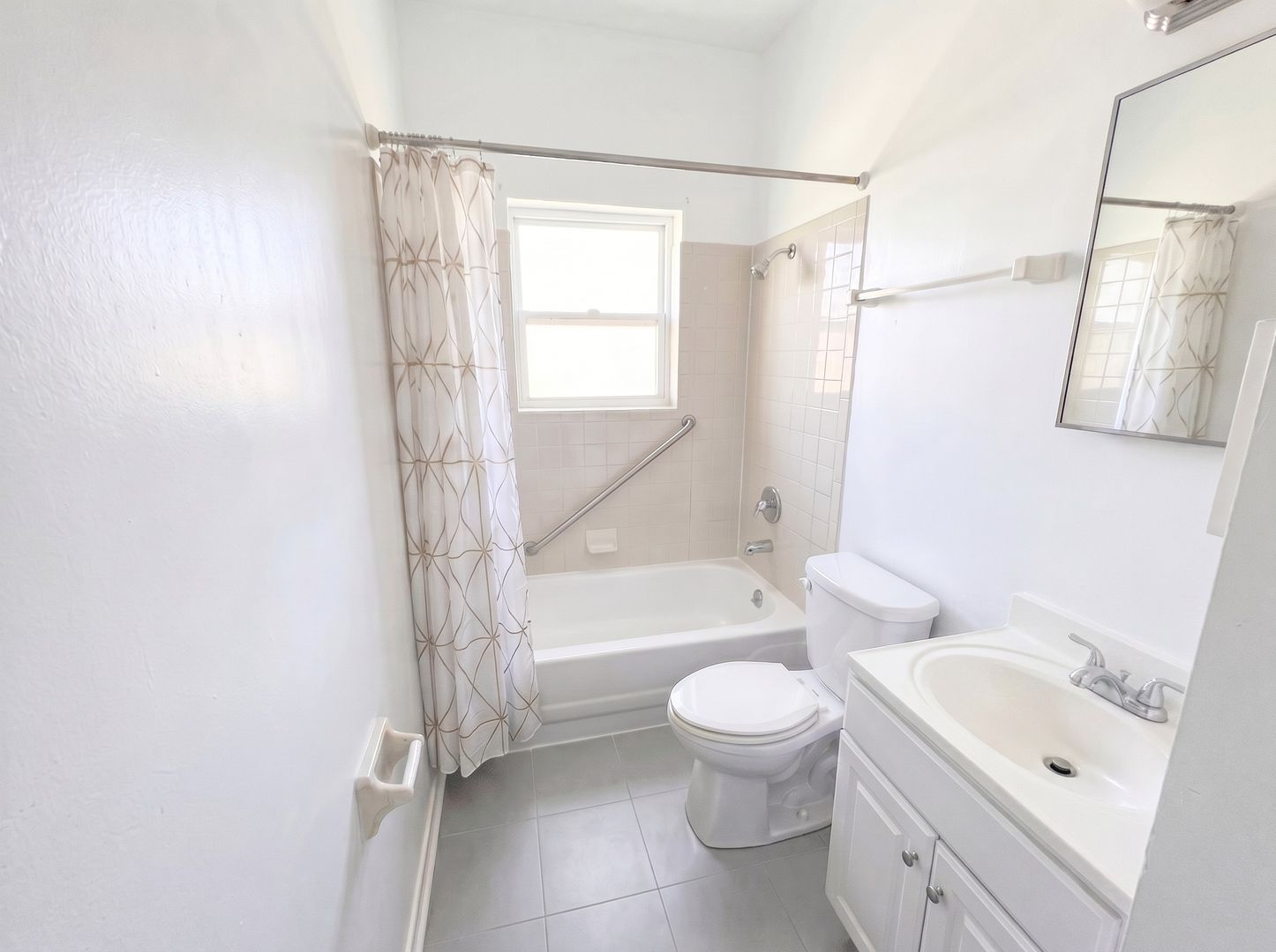 1263 Empire Ave 3 of 12
