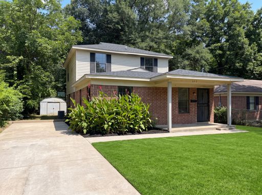 Renovated 4-Bedroom Home with Large Yard – Available for Lease at $1,660/Month – photo 1