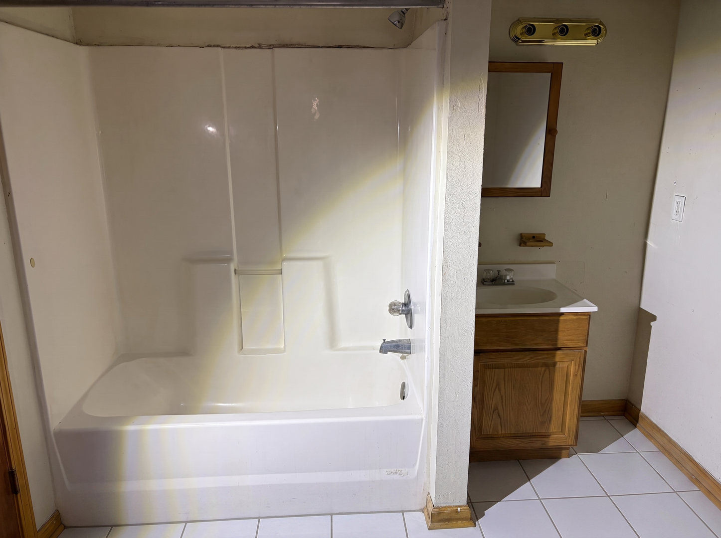 640 Leath St 7 of 12