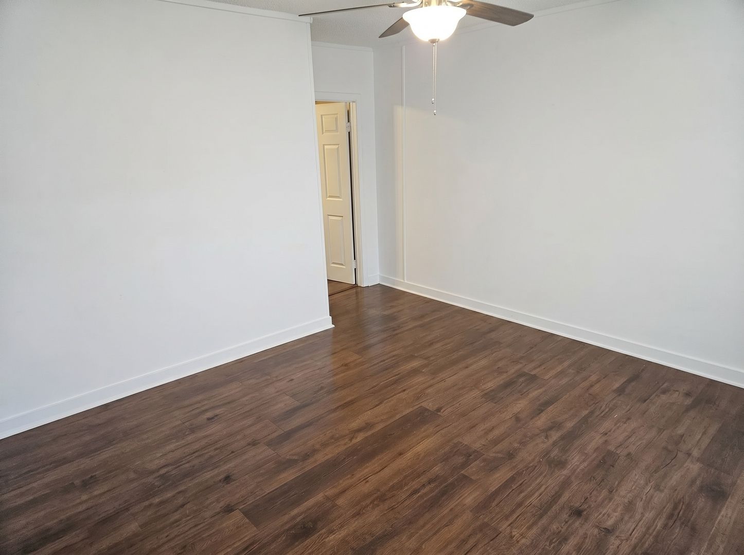 1347 E Trigg Ave 2 of 5