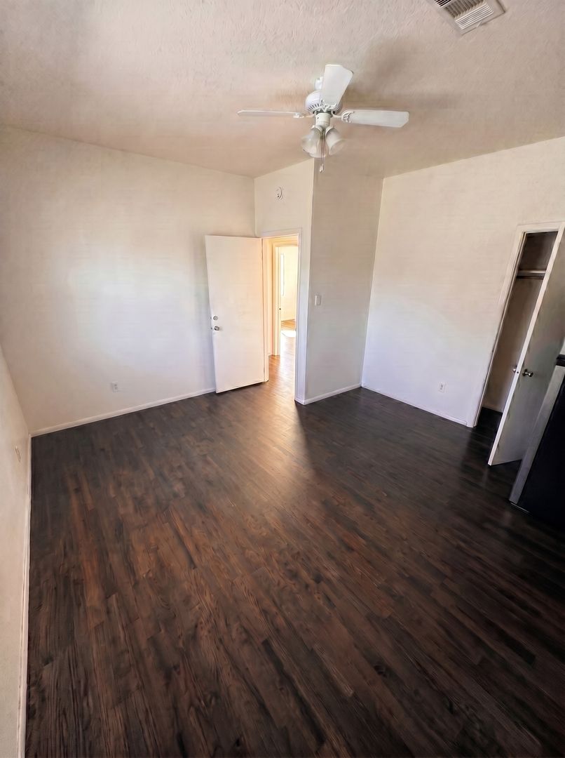 1263 Empire Ave 2 of 12