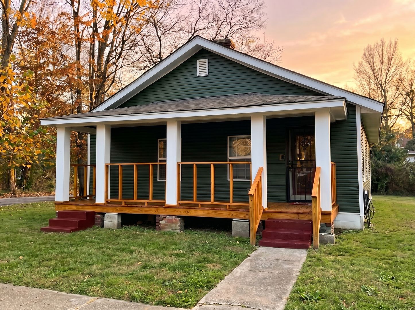 Memphis House: 1347 E Trigg Ave