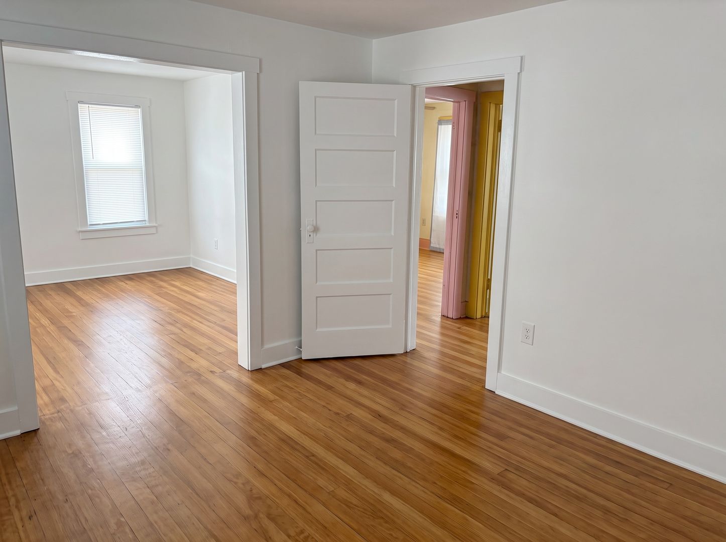 1149 Raymond St 7 of 8