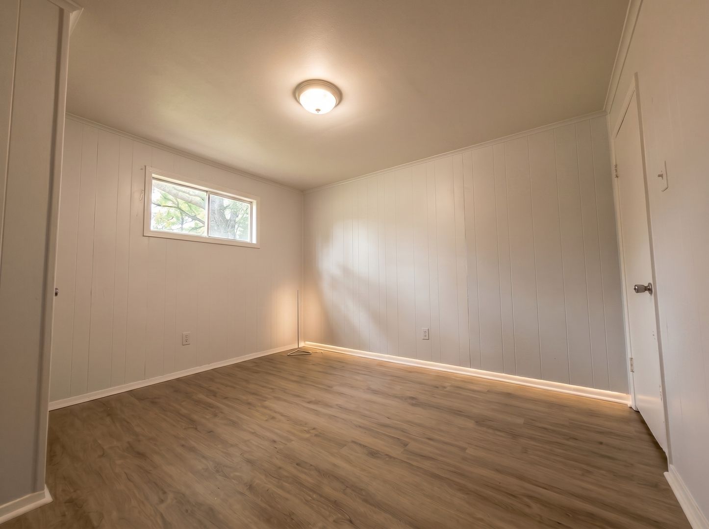518 Burlington Cir 5 of 7