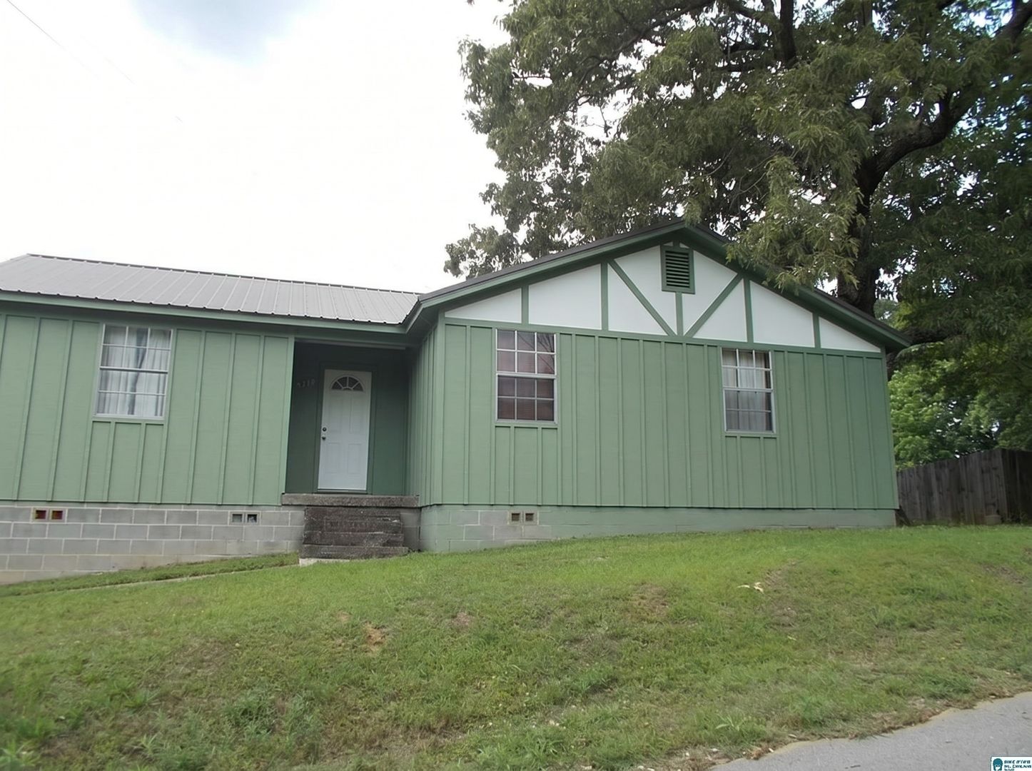 Mulga House: 4718 Century St