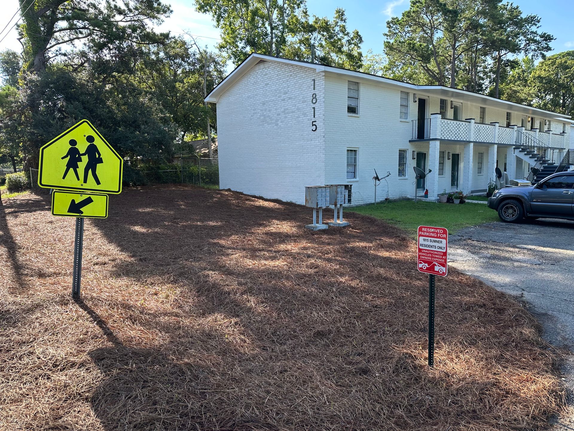 North Charleston Apartment: 1815 Sumner Avenue