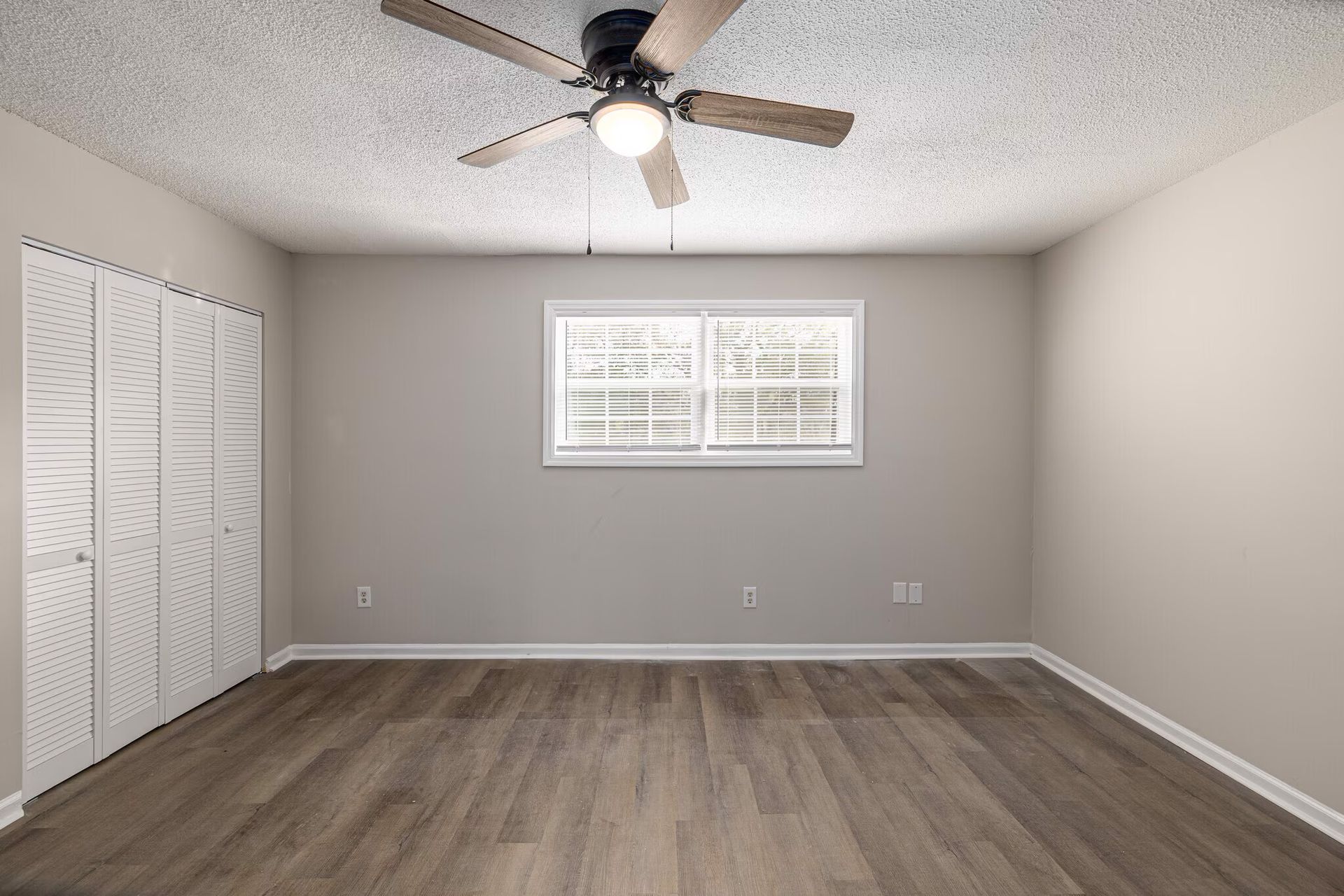 Stallion Square Apartments 4 of 12