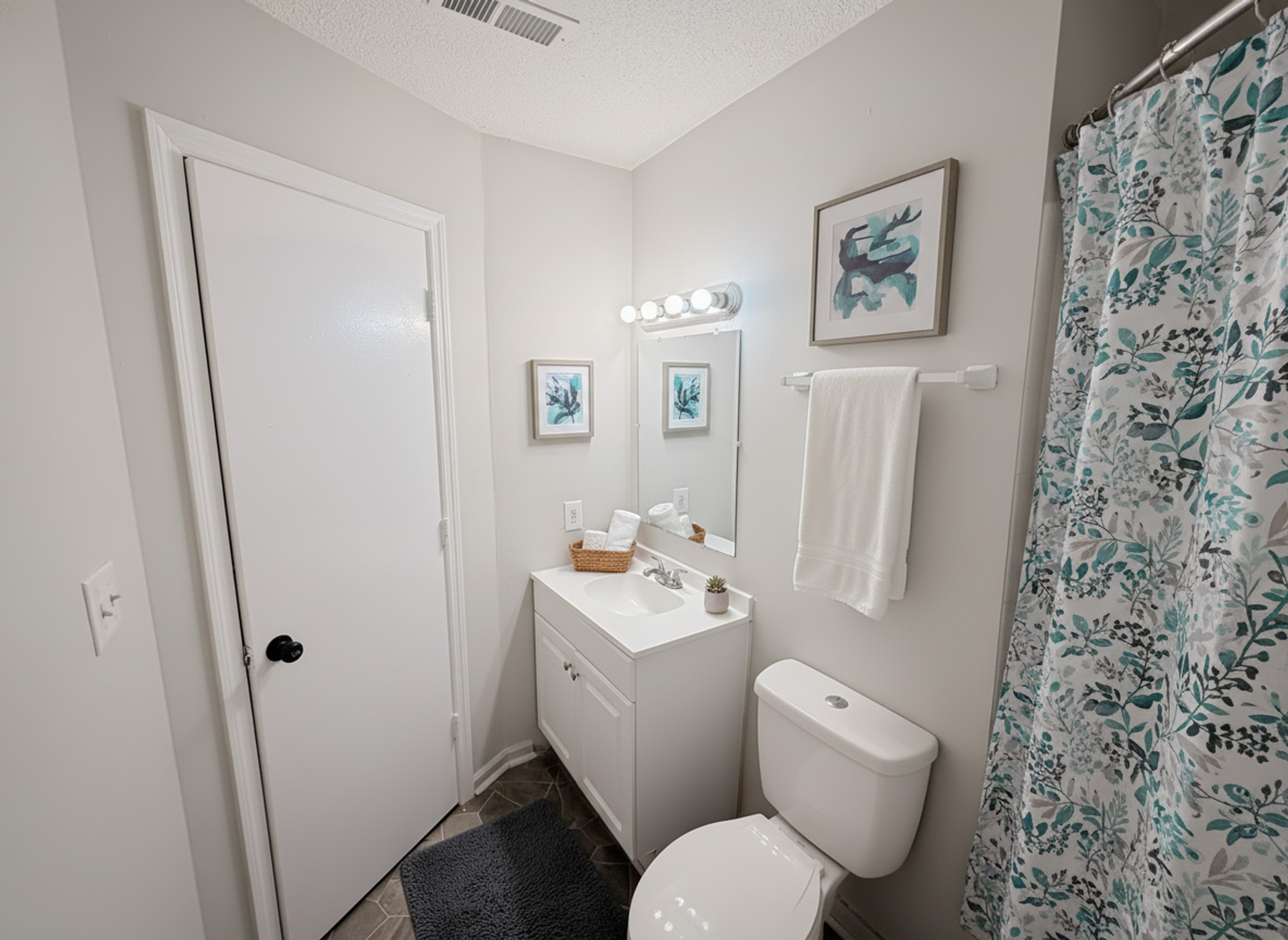 1441 Remount Road 4 of 12