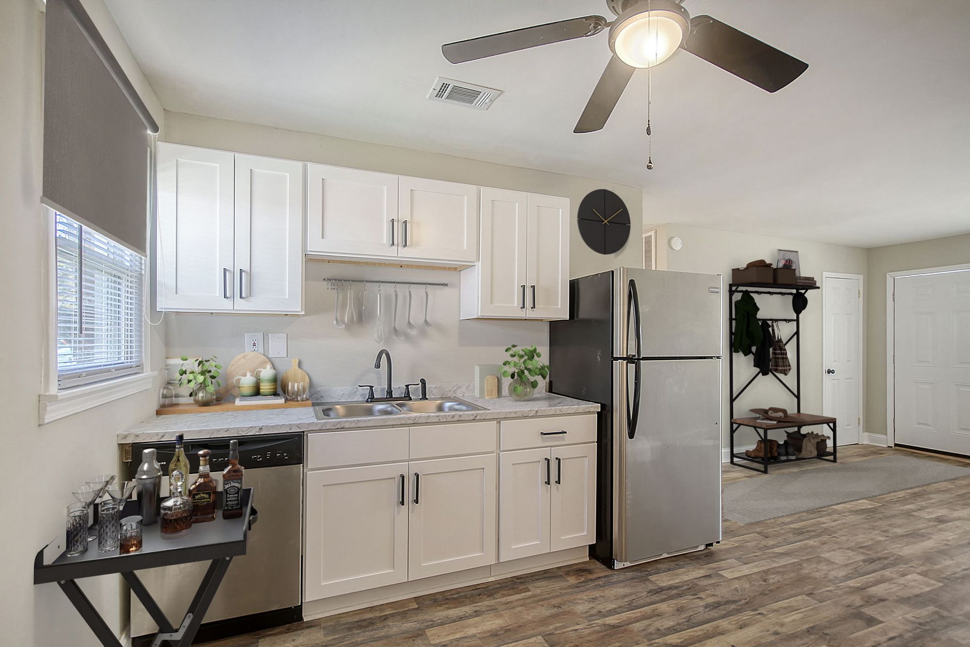 Charleston Multiplex: 1532 Orange Grove Rd