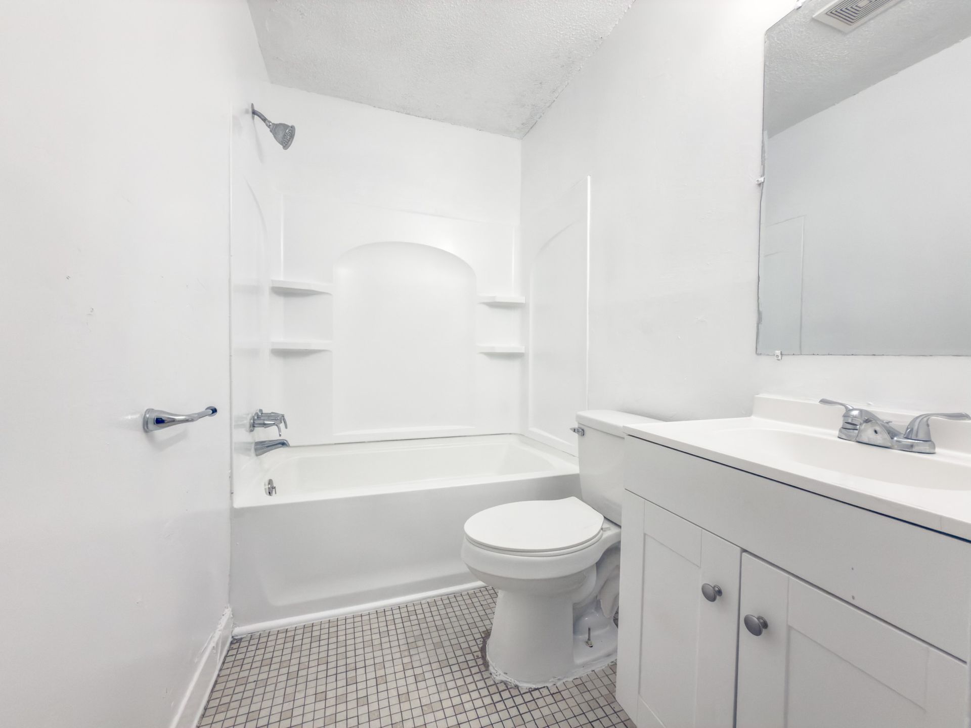 North Charleston Apartment: 1815 Sumner Avenue