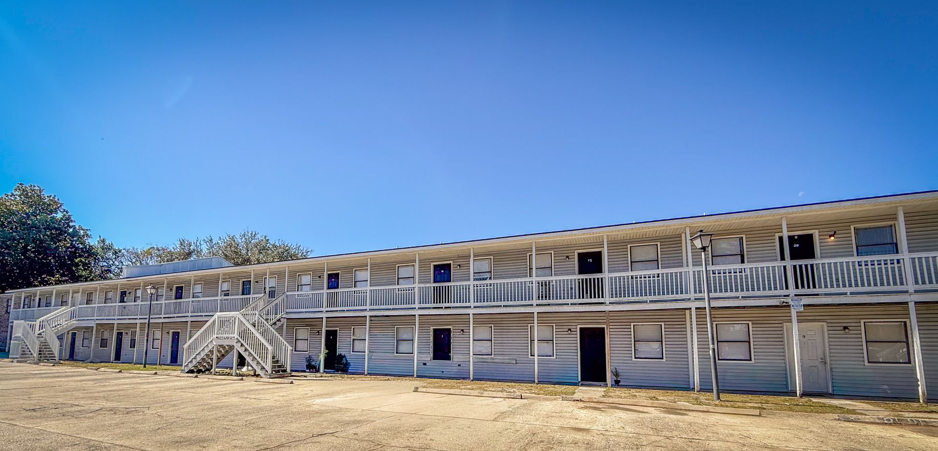 1441 Remount Road 7 of 12