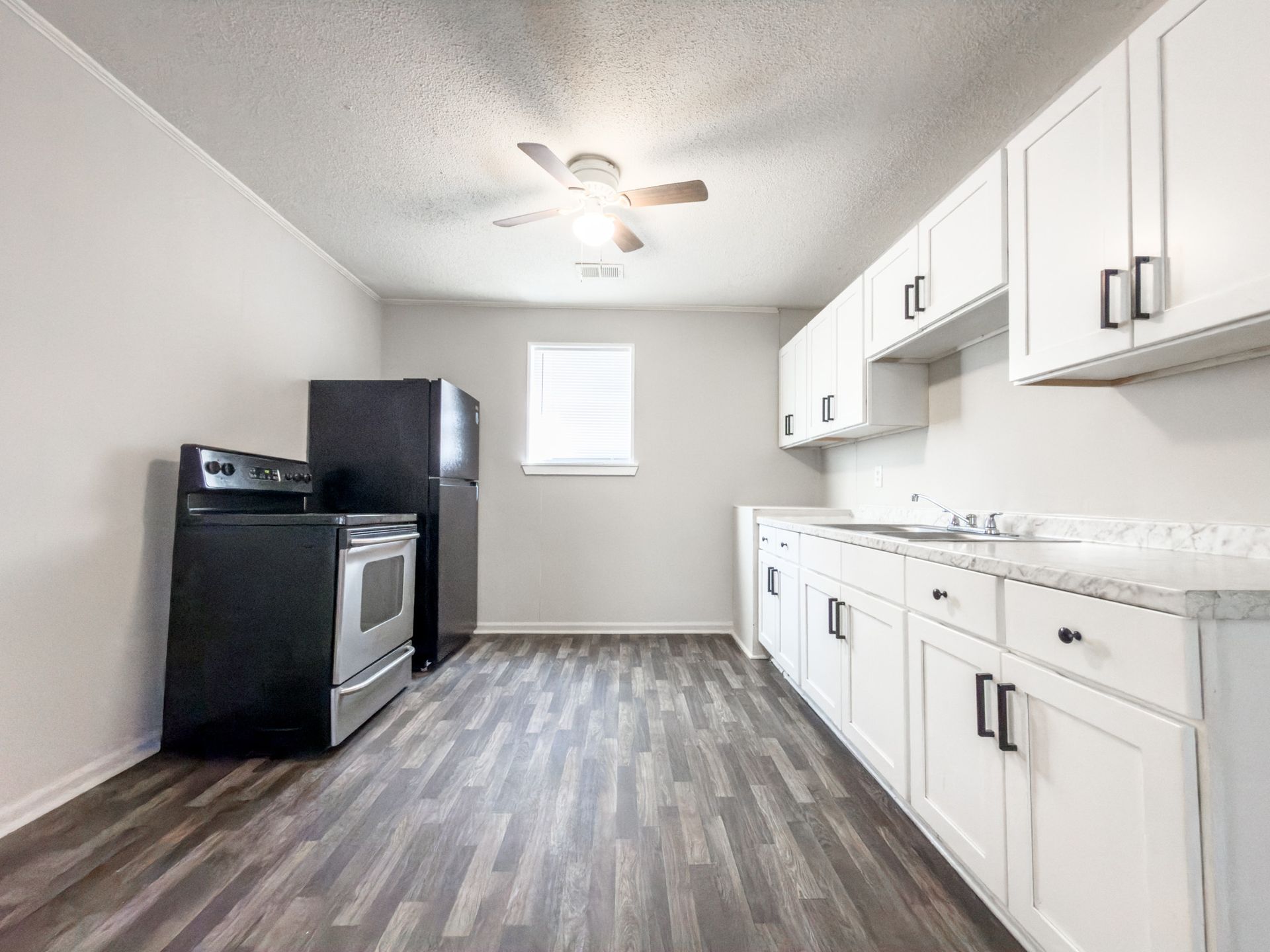 1815 Sumner Avenue 12 of 12