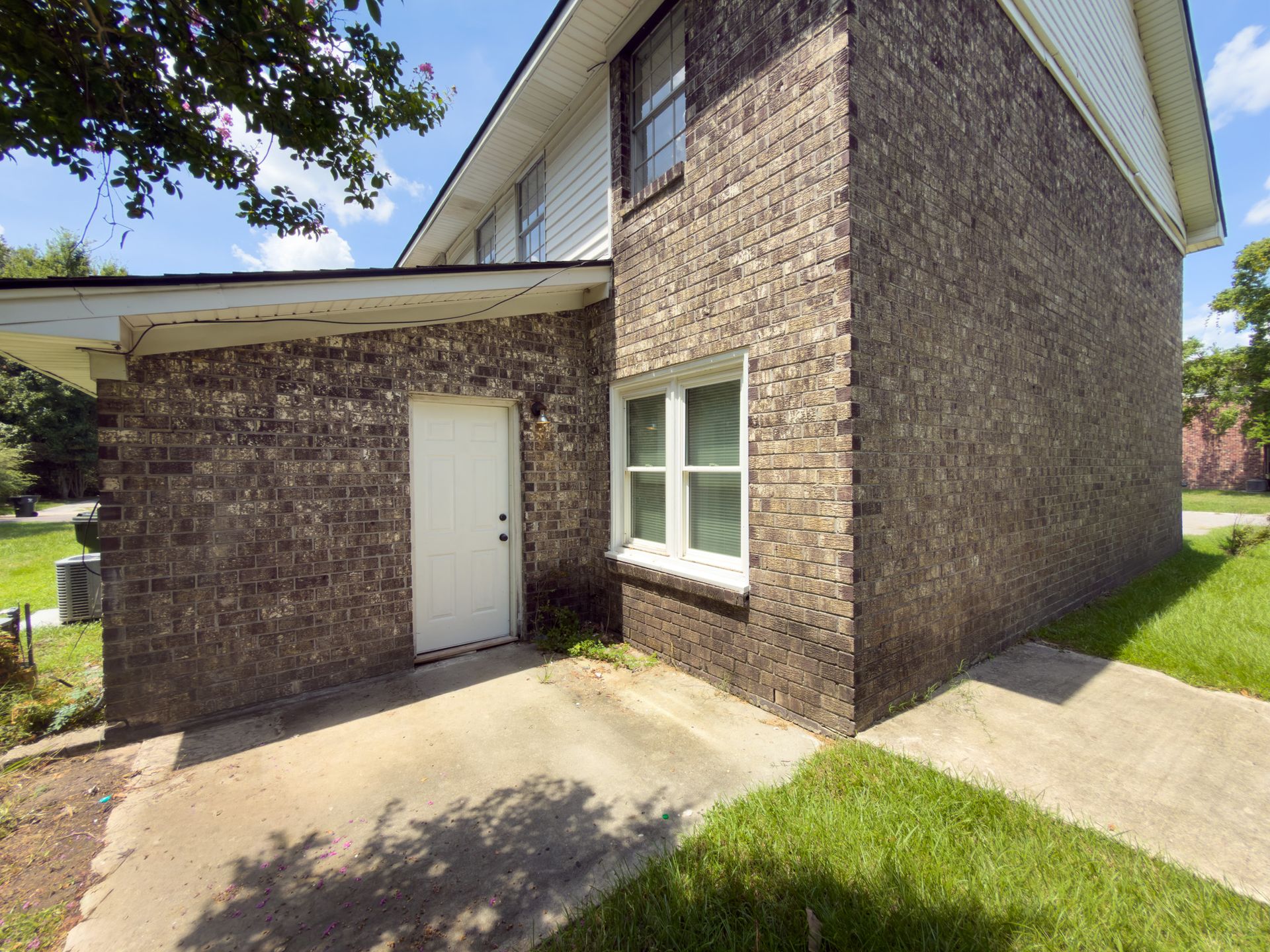 100 Magwood Drive 3 of 12
