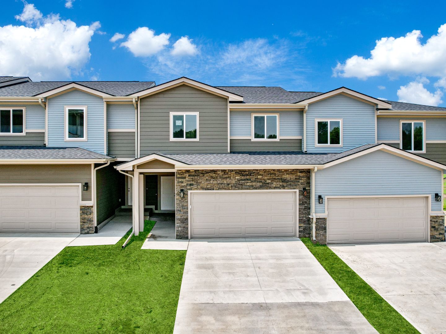 West Des Moines Townhome: 342 Harmony Avenue