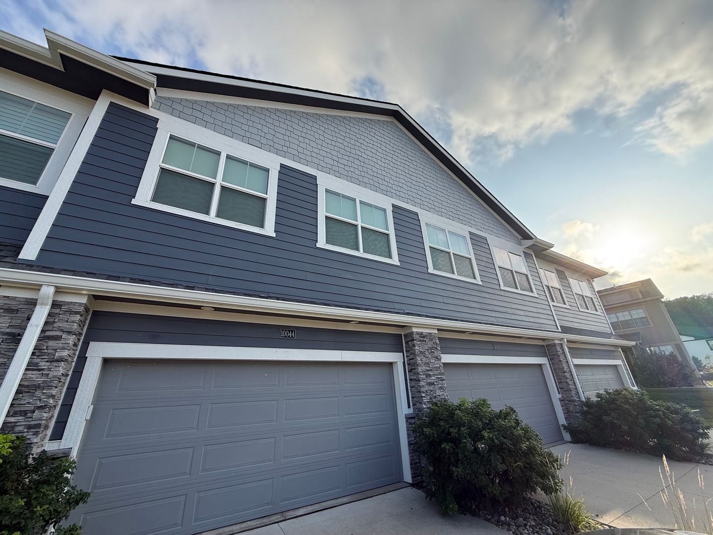 West Des Moines Townhome: 1436 King's Grove Avenue