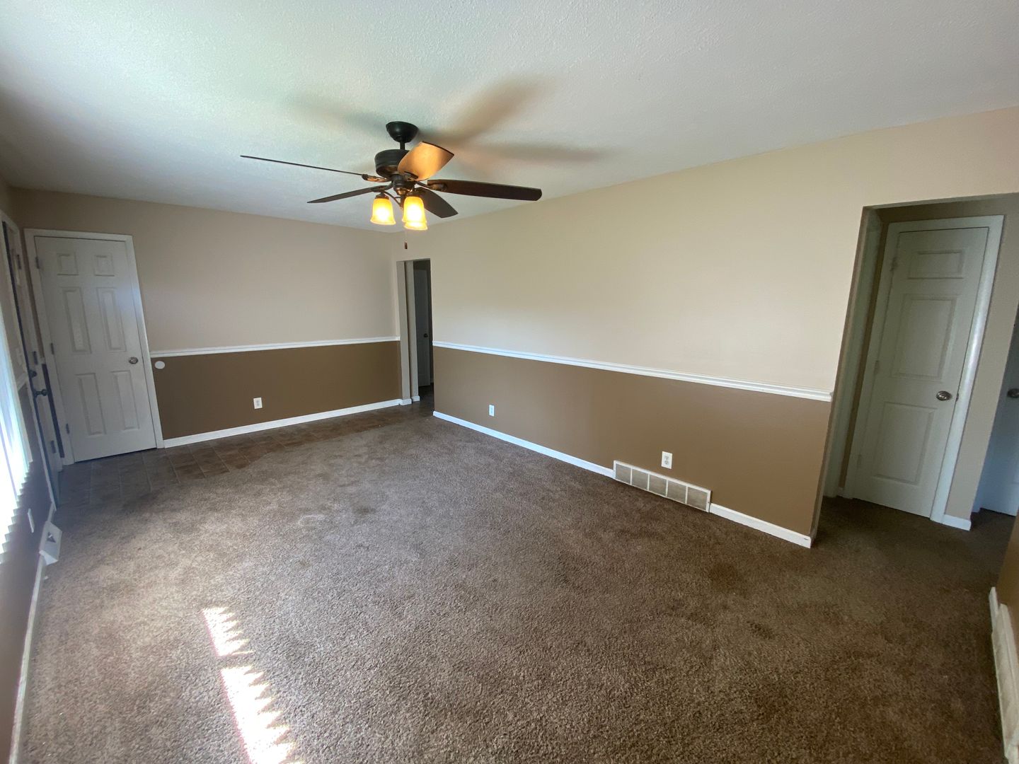 Des Moines House: 215 Caulder Avenue