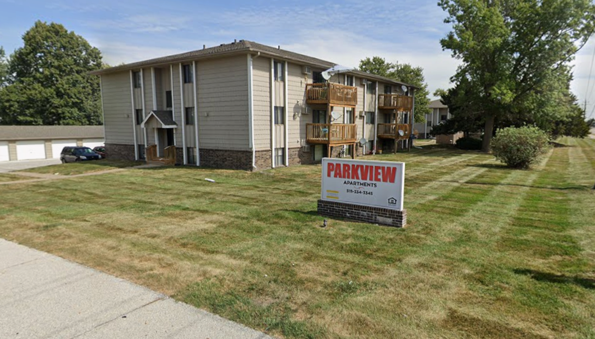 Grimes Apartment: 411 W 1st Street