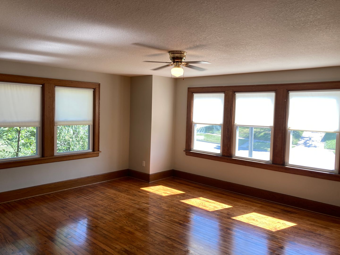 Des Moines Apartment: 1959 Arlington Avenue