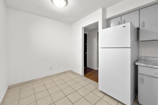 Your Next Home Awaits – Charming 2-Bedroom Apartment! – photo 1