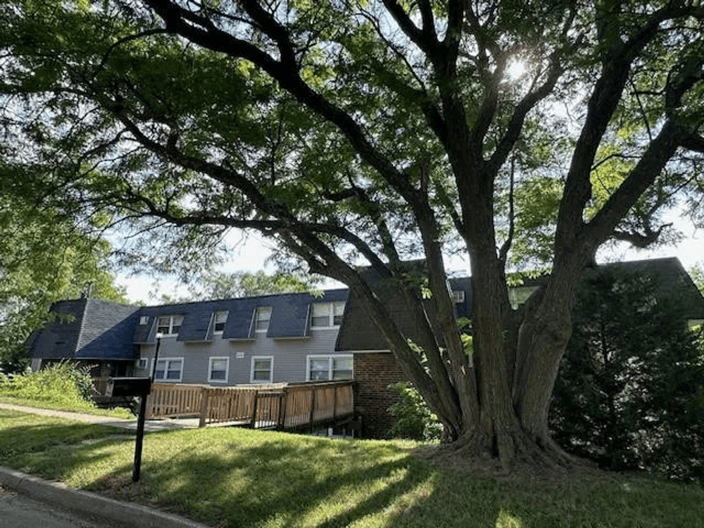 Des Moines Apartment: 2125 Indianola Avenue