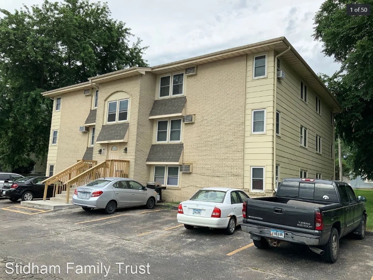 Des Moines Apartment: 6920 SW 9th Street