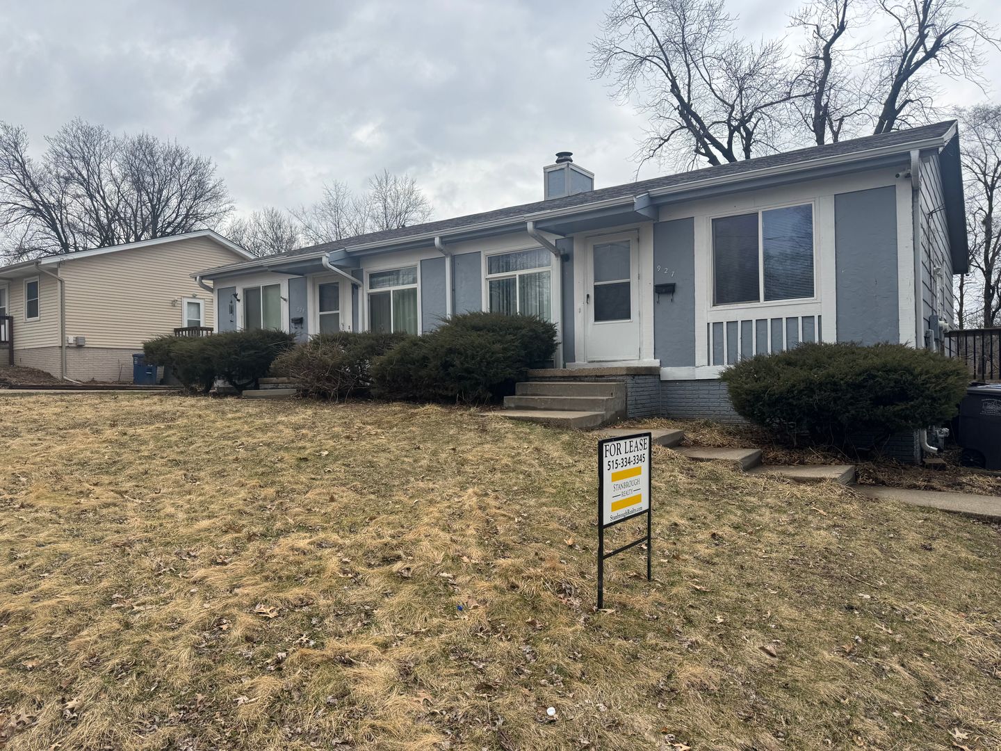 Des Moines Apartment: 927 Herold Avenue