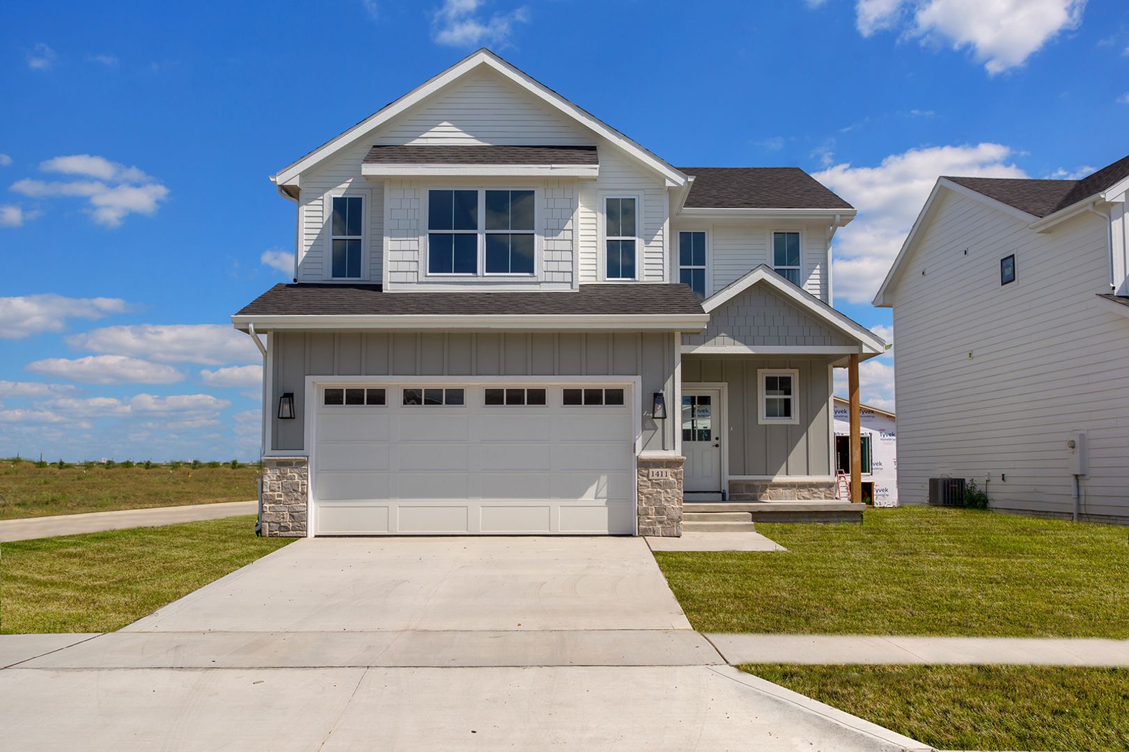 Grimes House: 1505 NE Savana Dr