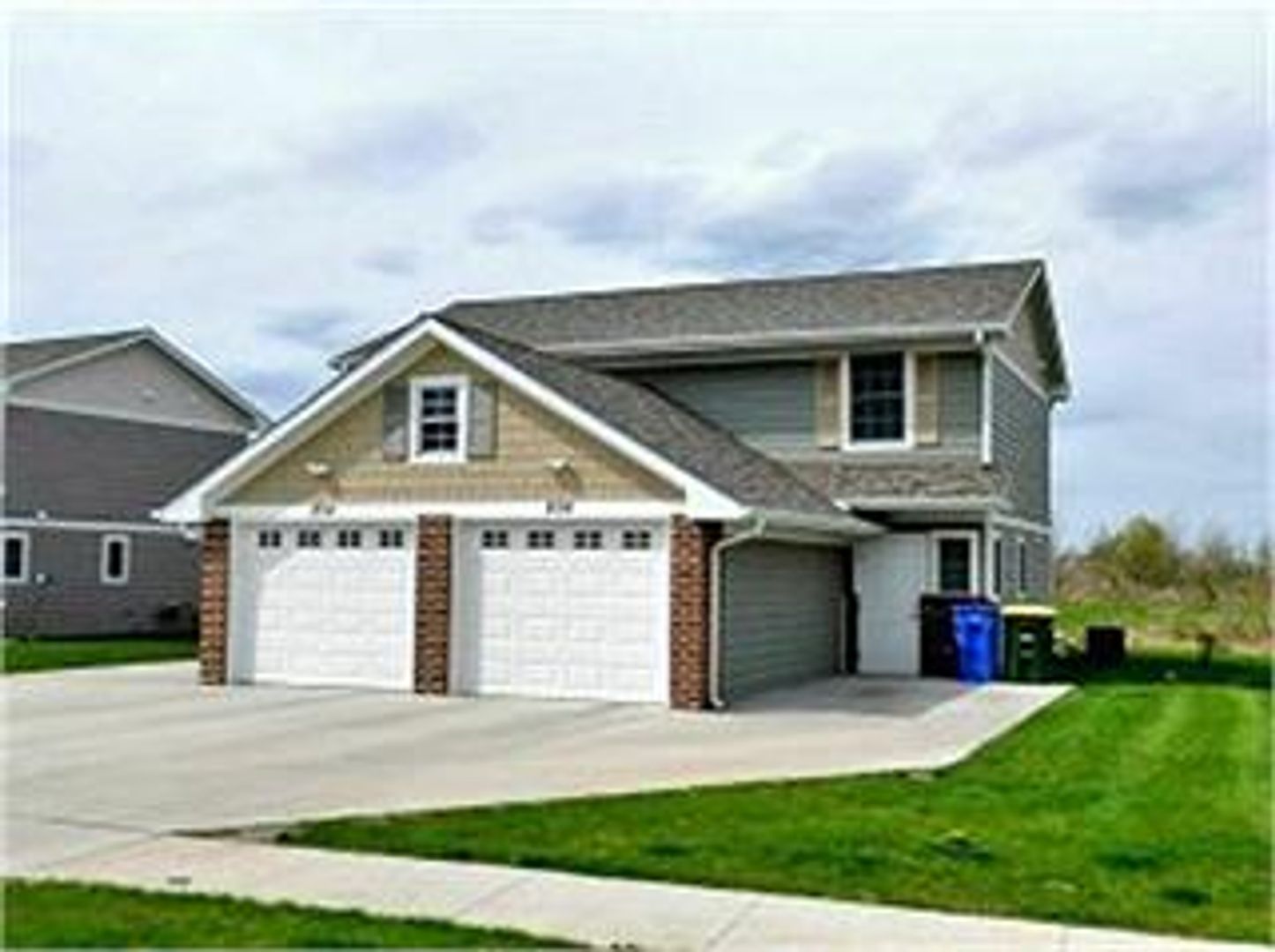Fox Run Townhomes 6 