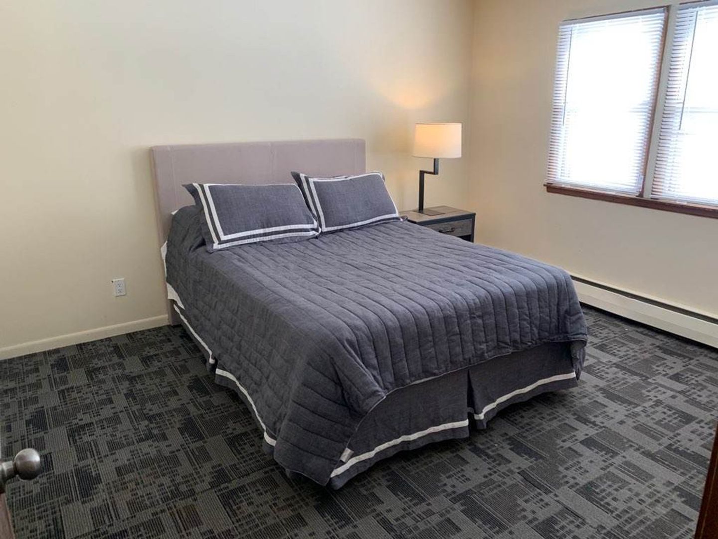 Des Moines Apartment: 2701-2715 SW 23rd Street