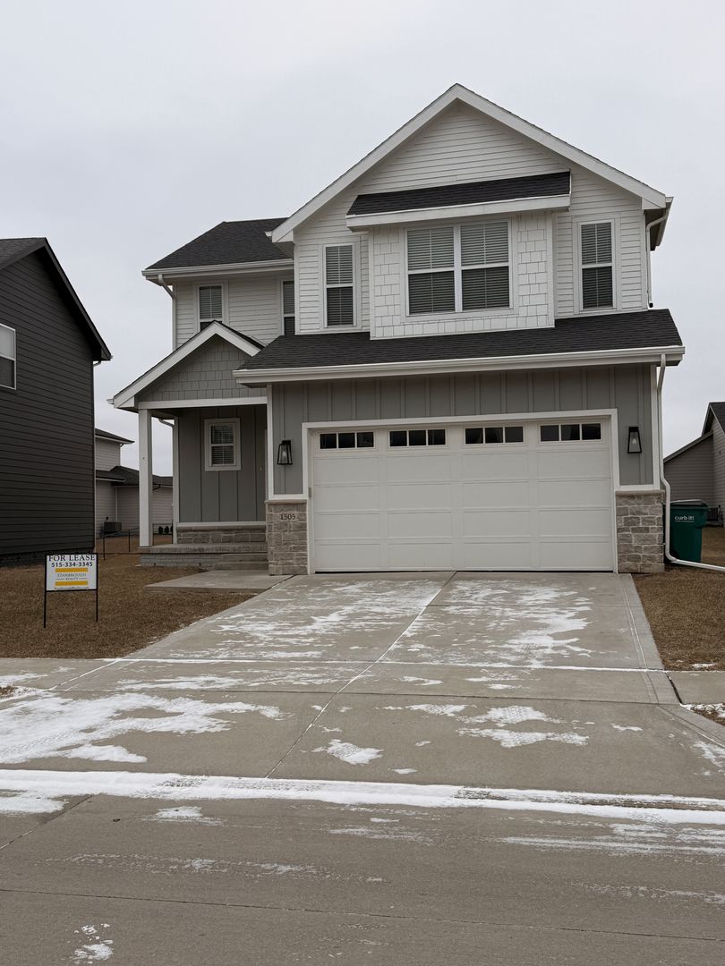 Grimes House: 1505 NE Savana Dr