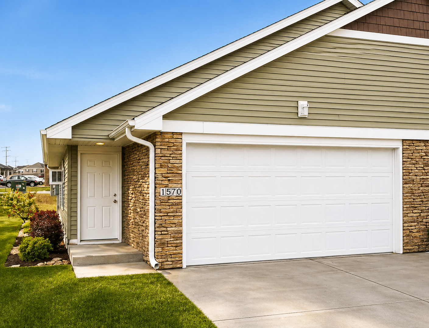 Altoona Apartment: 1550 28th Avenue SW