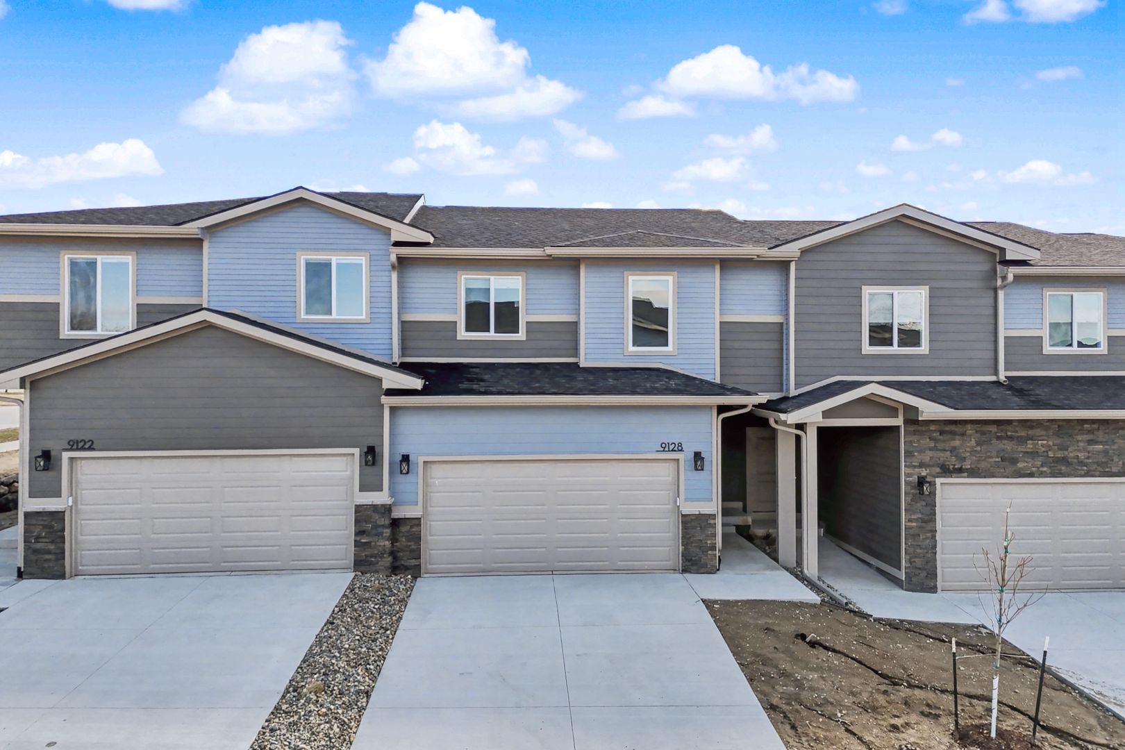 West Des Moines Townhome: 9128 Calvin Drive
