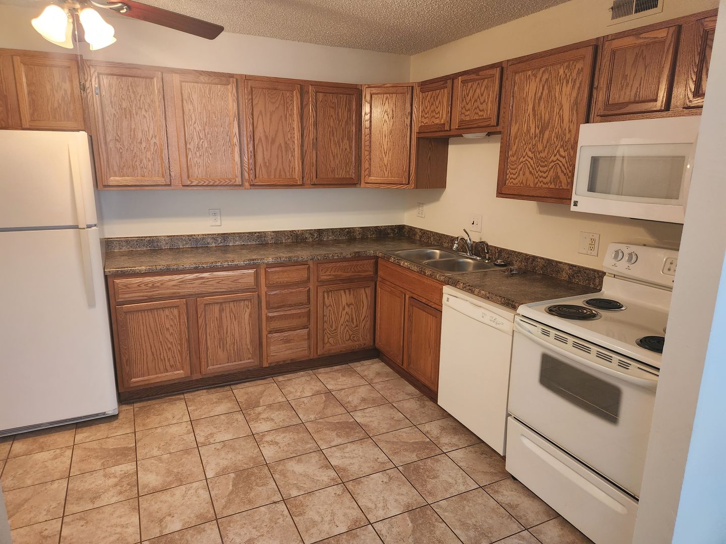 Des Moines Apartment: 708 16th Street