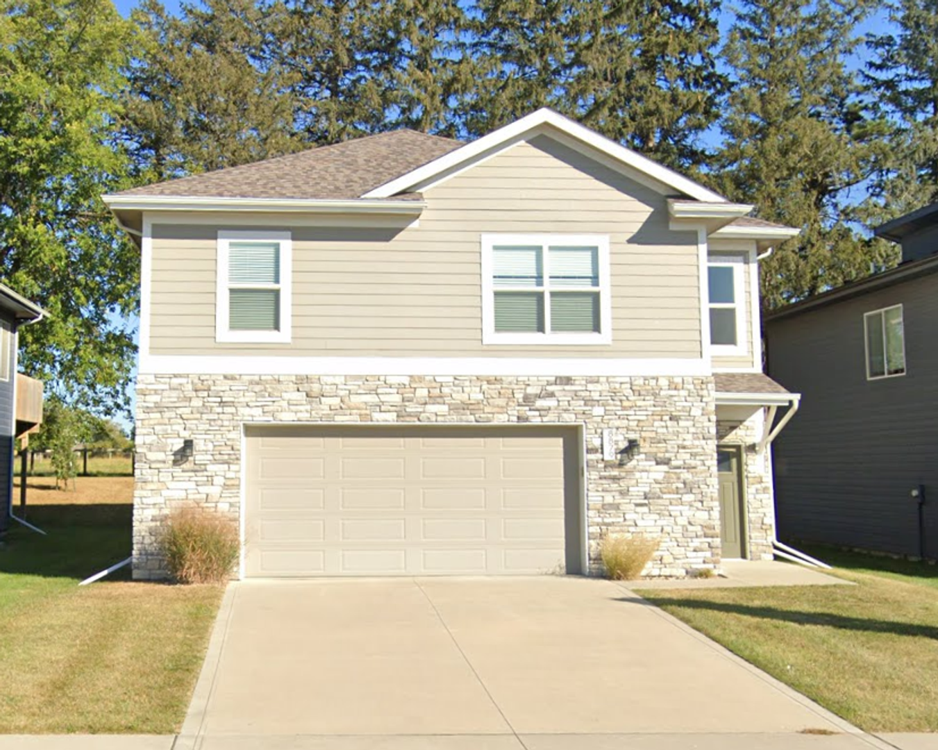 West Des Moines House: 8879 Primo Lane