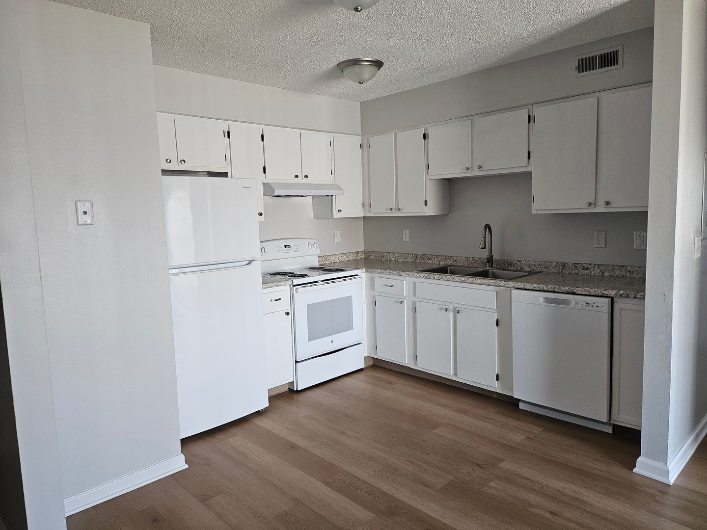 Norwalk Apartment: 901 E 17th Street