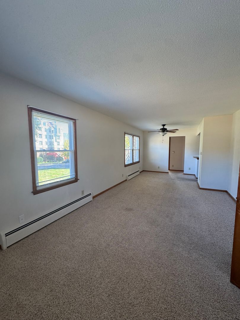 Des Moines Apartment: 4100 Grand Avenue
