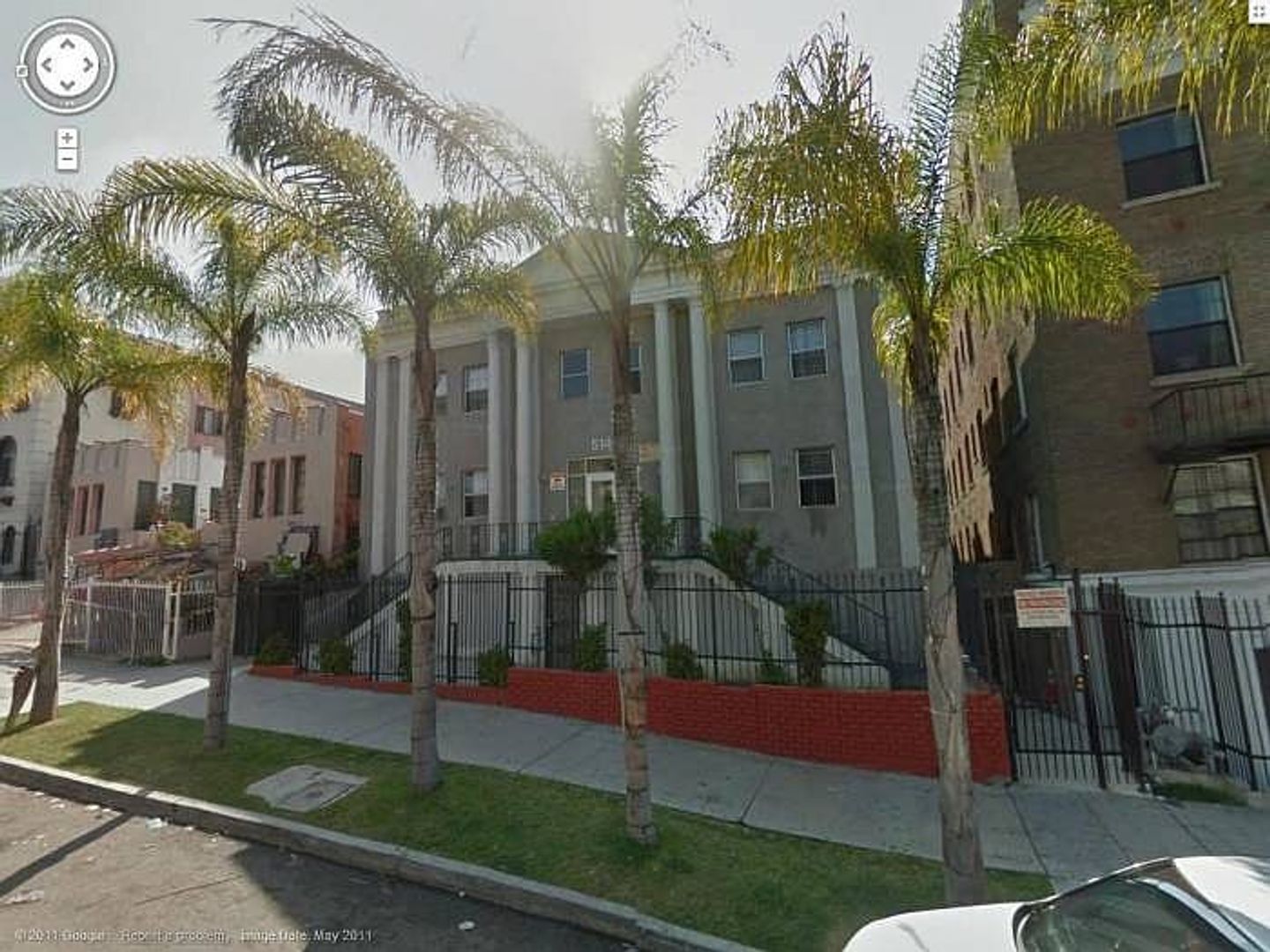 Los Angeles Apartment: 514 South Westlake