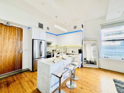 Luxury 1BR Loft in Historic Landmark | DTLA Core – photo 1