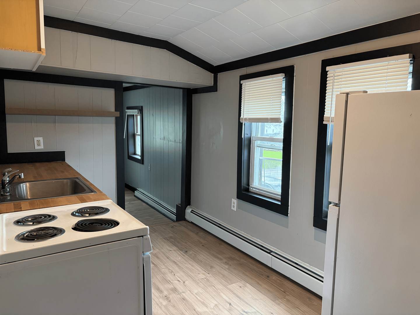 Winslow Apartment: 53 Clinton Ave