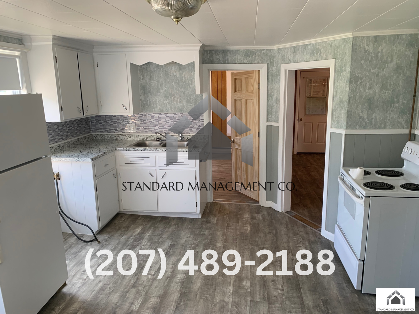 Waterville Apartment: 23 Gold St
