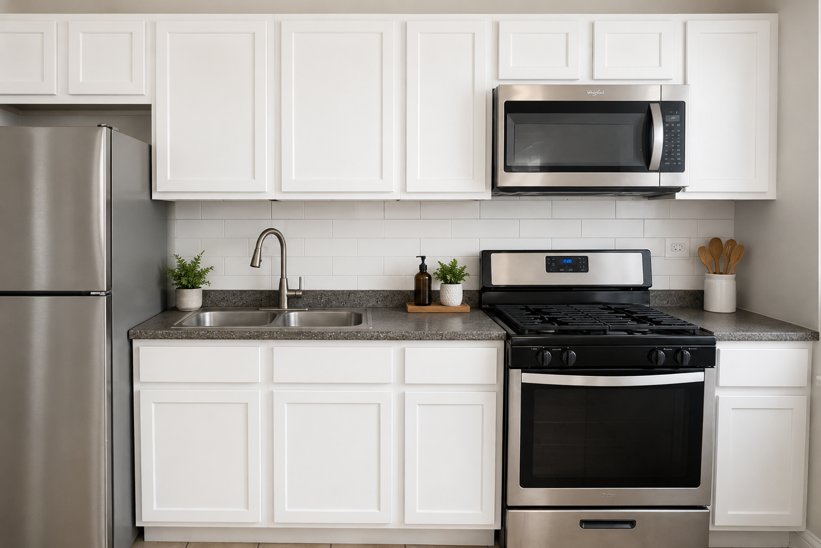 Chicago Condo: 4009 W Wellington Ave