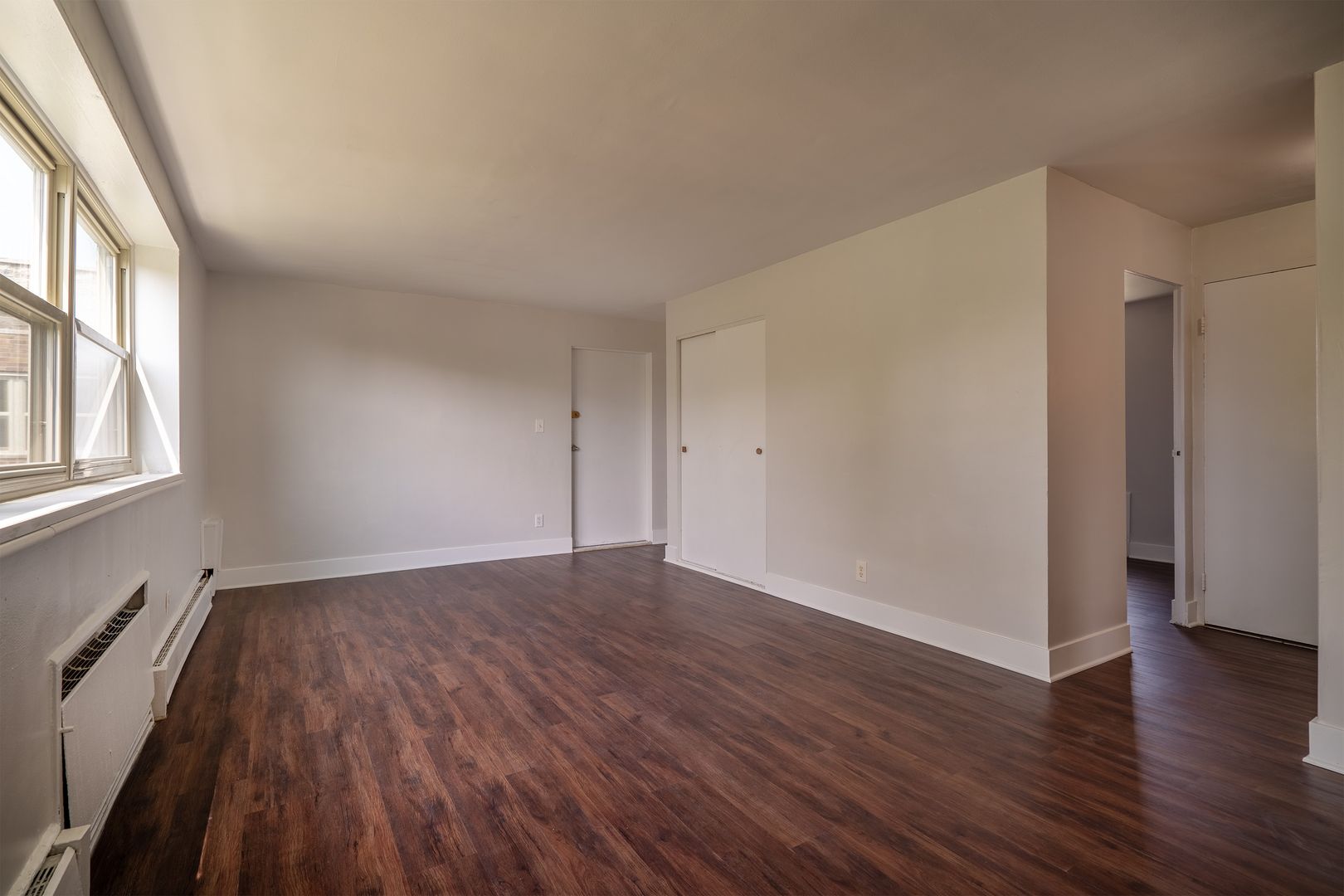 Buffalo Apartment: 1982 Delaware Avenue