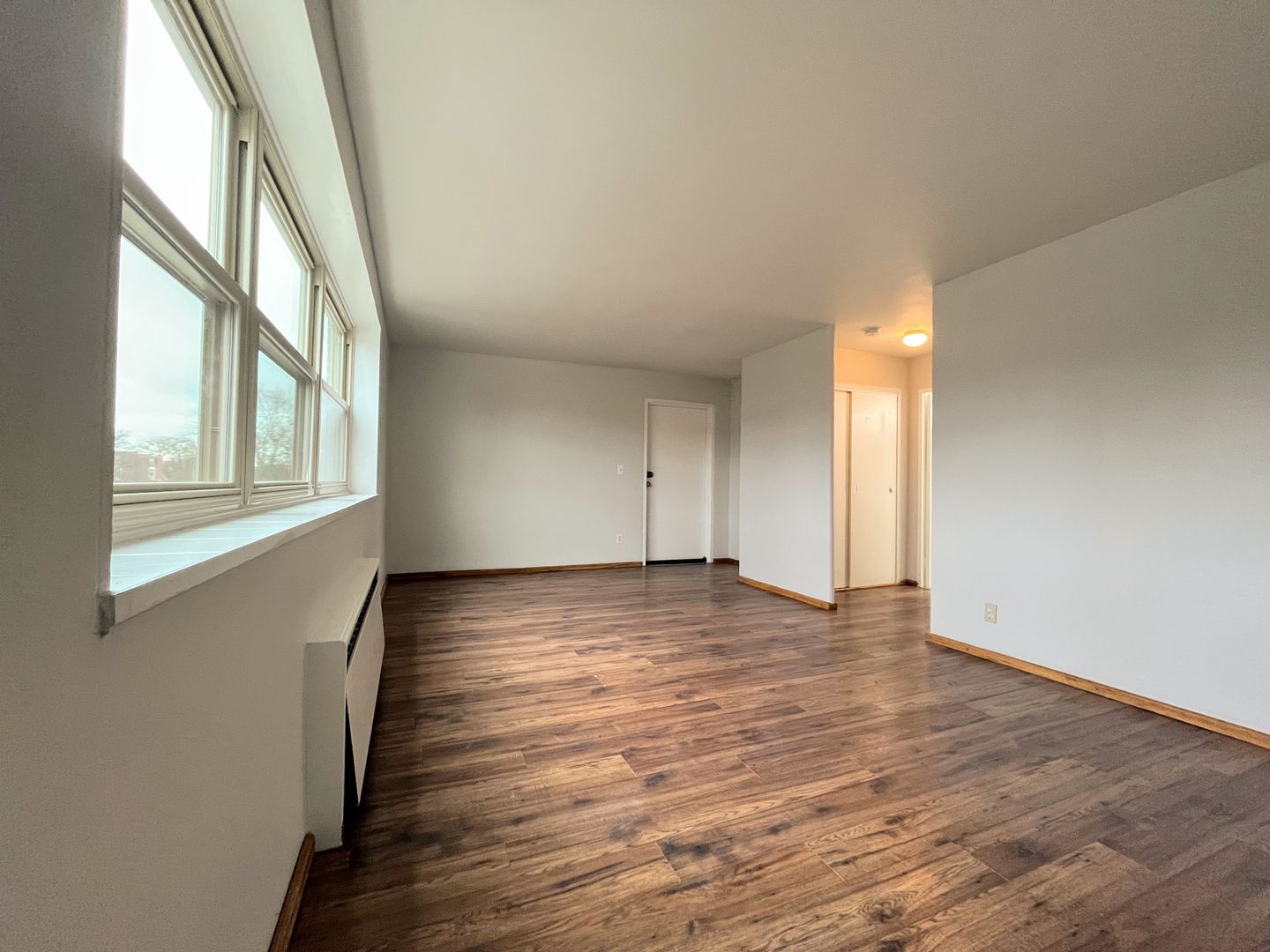 Buffalo Apartment: 2022 Delaware Avenue