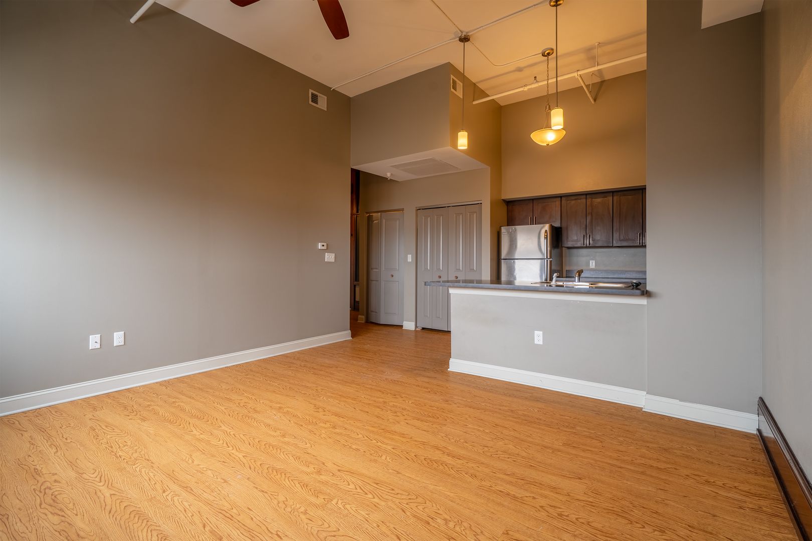 Buffalo Apartment: 17 Mineral Springs Road