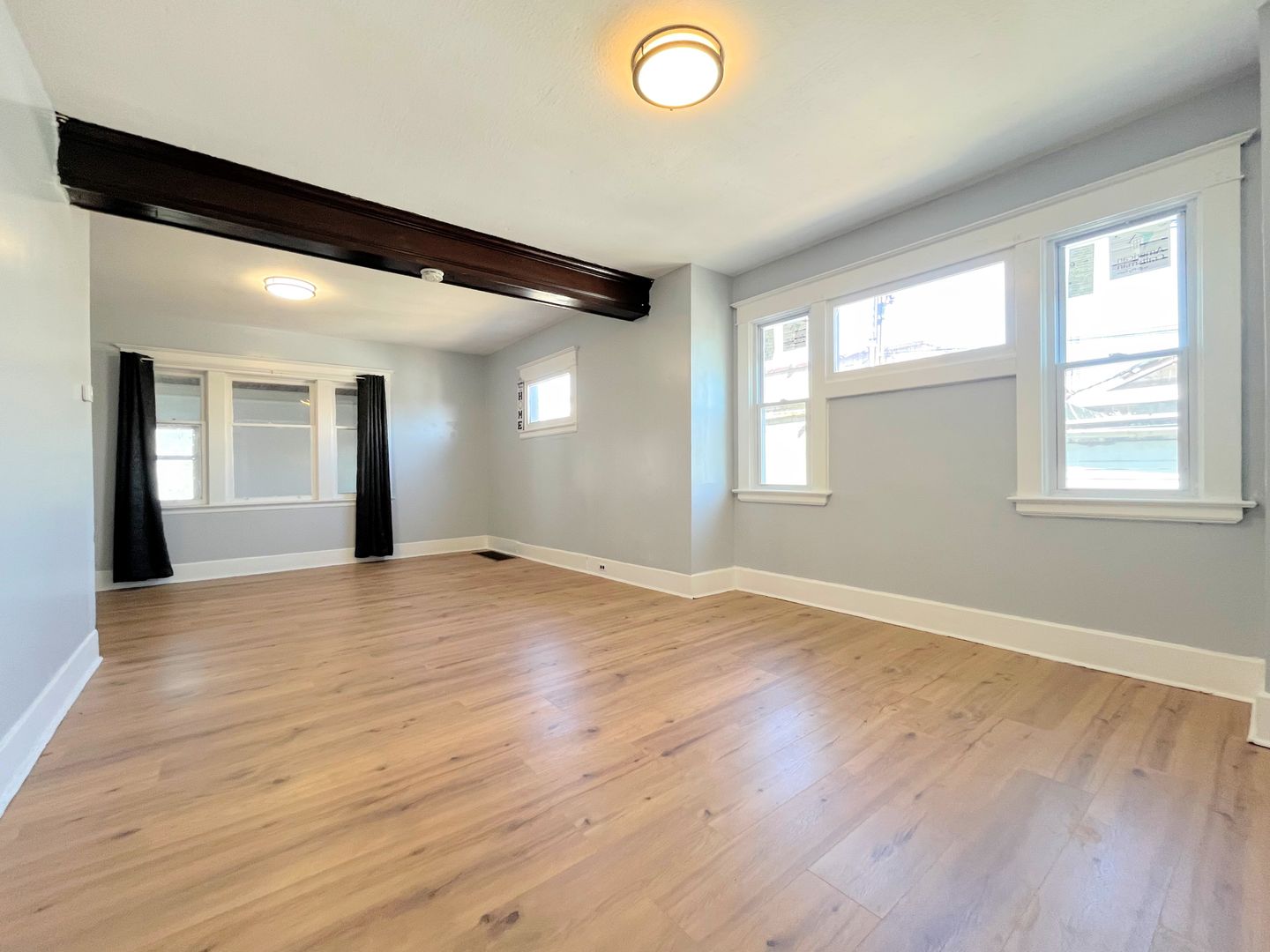 Buffalo House: 307 Berkshire Avenue