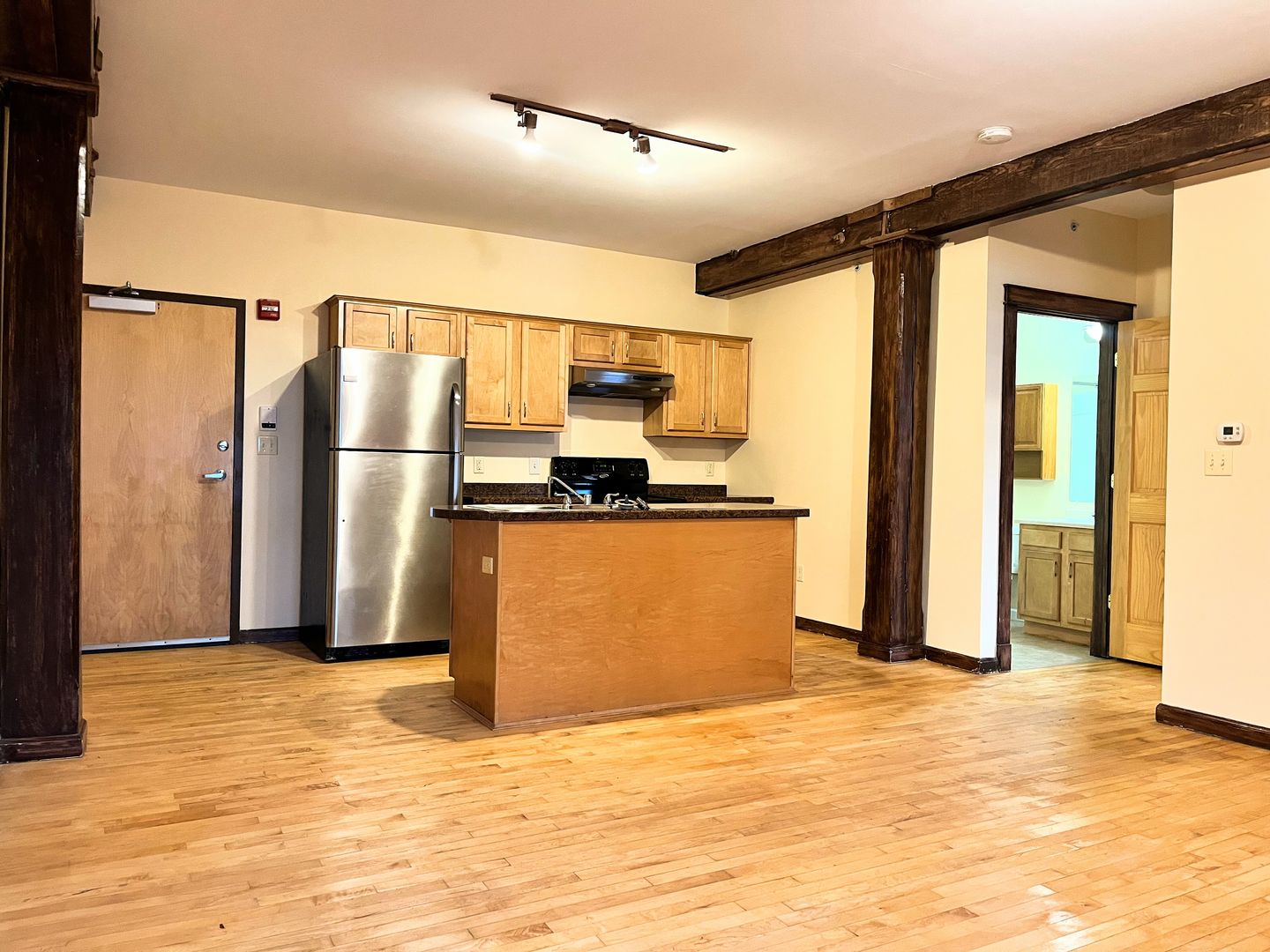 Buffalo Apartment: 346 Connecticut Street