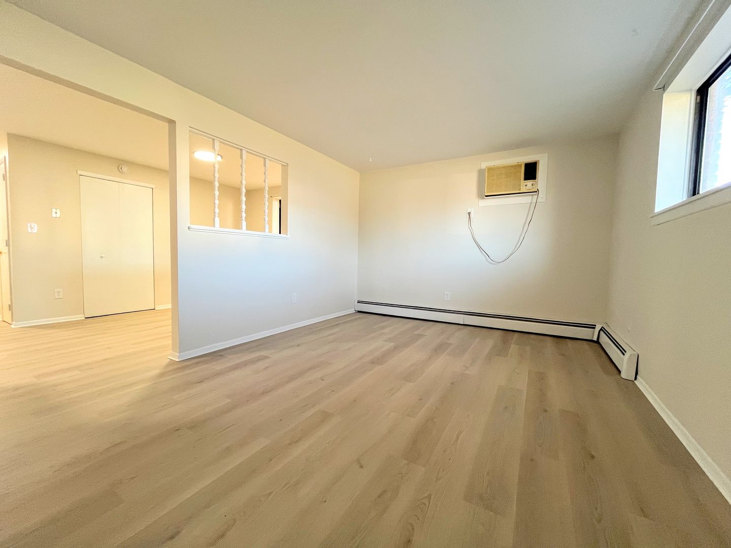 North Tonawanda Apartment: 216 Robert Drive